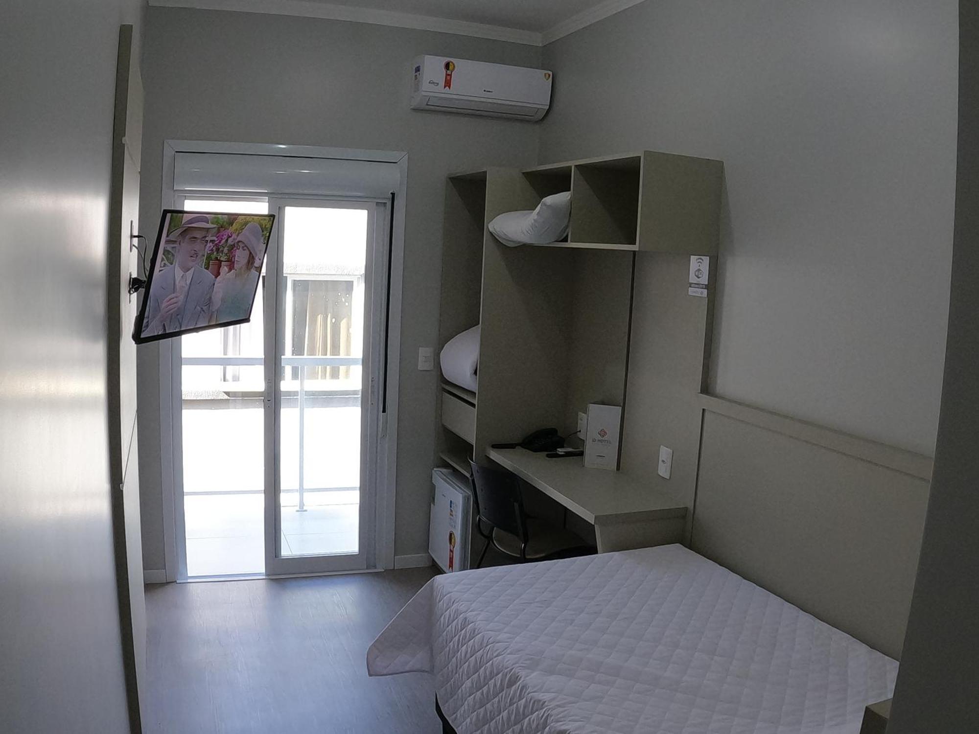 Id Hotel باسو فوندو المظهر الخارجي الصورة